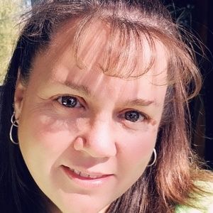 Meet your Posher, Shelly